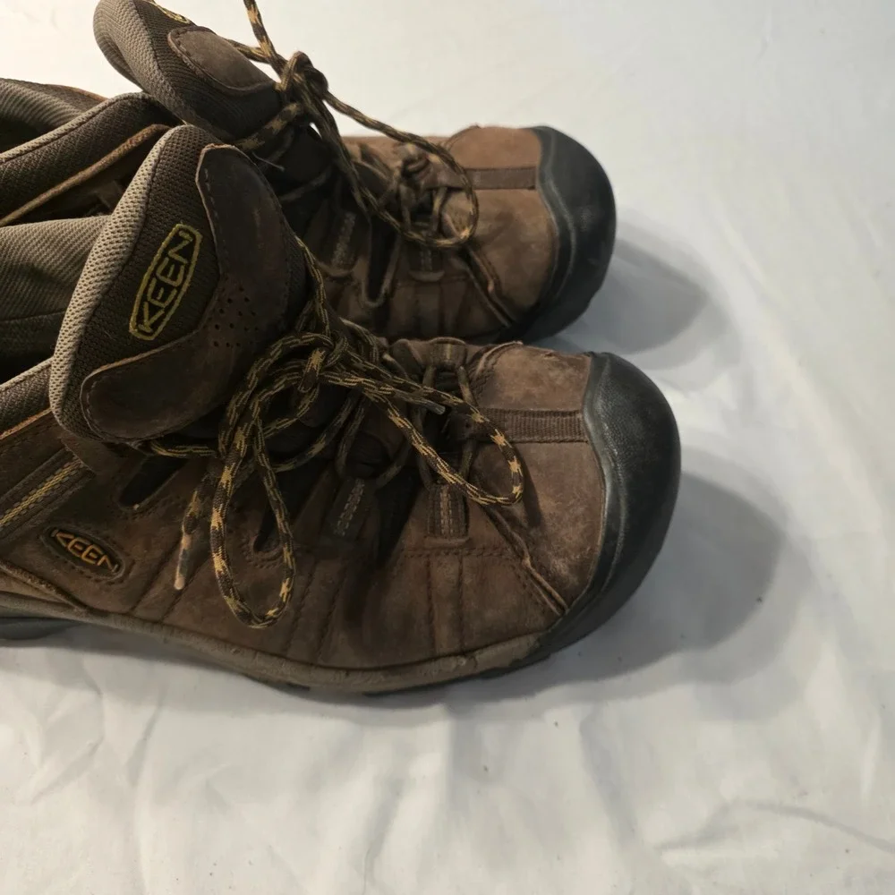 Keen targhee ii
